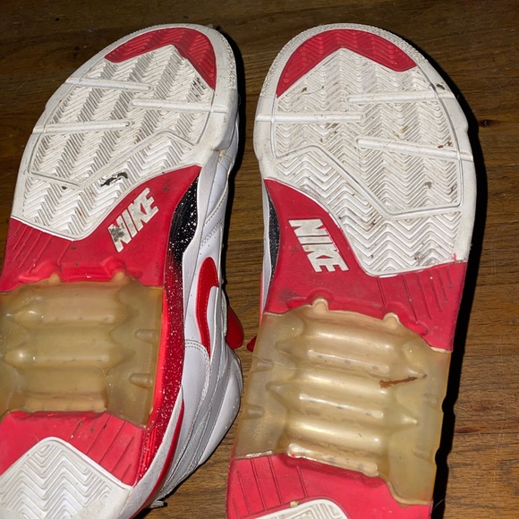 Nike’s - Picture 3 of 4